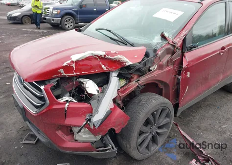 2019 Ford Escape Se z USA, uszkodzony, nr VIN 1FMCU9GD0KUC43071